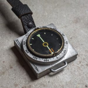 Vintage Antique 30's Finnish Physics Helsinki Wrist Compass Hiking Camping Field Pocket Gear Gift Curiosity Decor Rugged Finland