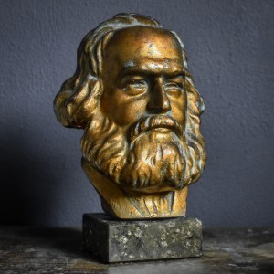 antique-early-1900-plaster-buste-statue-head-karl-marx-gold-patina-copper-marble-decor-roots-revived (4)