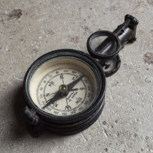 antique-vintage-19th-century-1800s-multitool-magnifying-binoculars-glass-compass-field-gear-hiking-bushcraft-camping-decor (1) Antique Vintage 19th Century 1800s Compass Binoculars Multitool Magnifying Glass Field Gear Tool Hiking Bushcraft Camping Decor