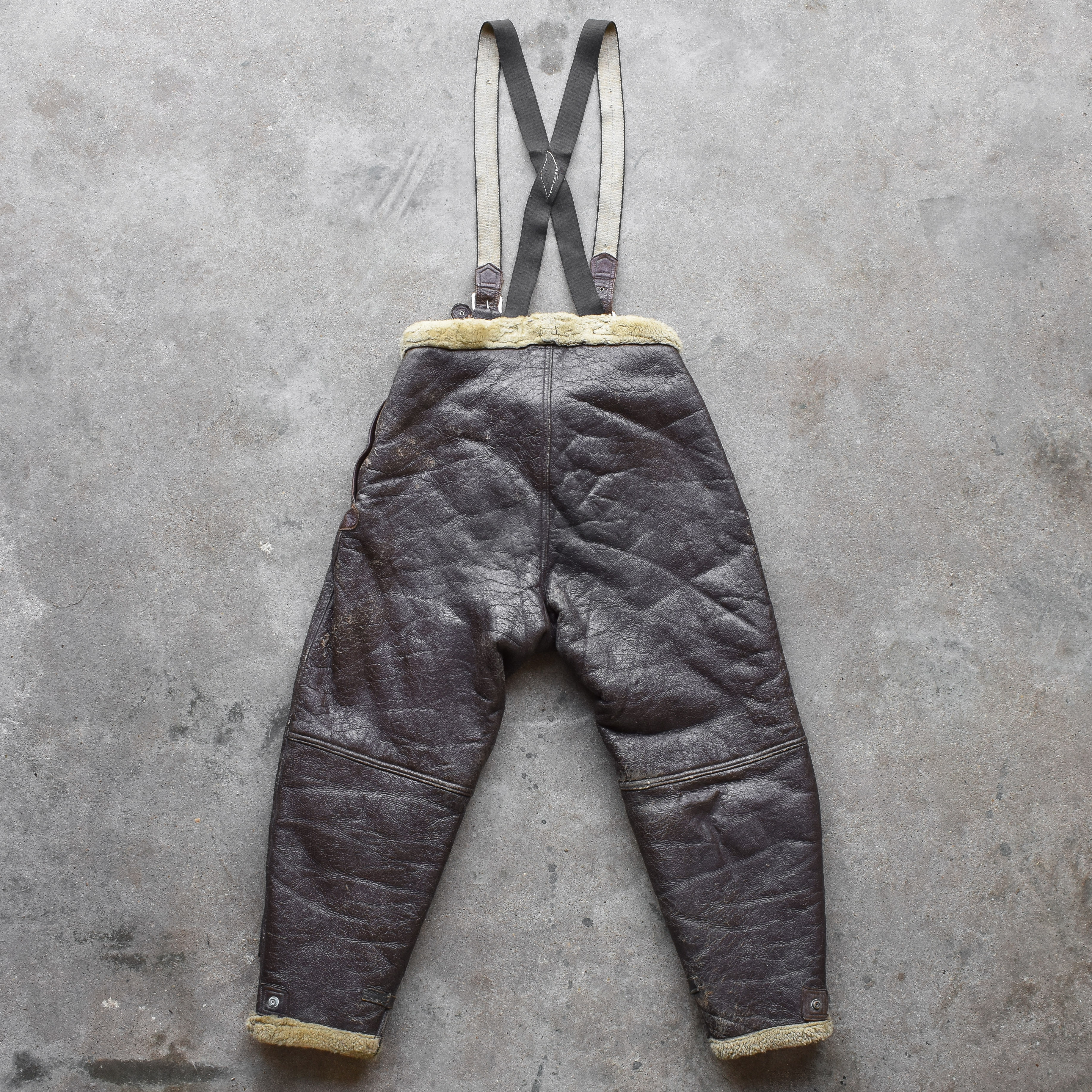vintage-40s-1940s-us-navy-shearling-flying-trousers-pants-sheepskin-leather-rugged-style-brown-military-army-pilot-aviation (1) Vintage 40s 1940s WWII US Navy Army Military Sheepskin Shearling Flying Pants Trousers Leather Rugged Style Pilot Aviation