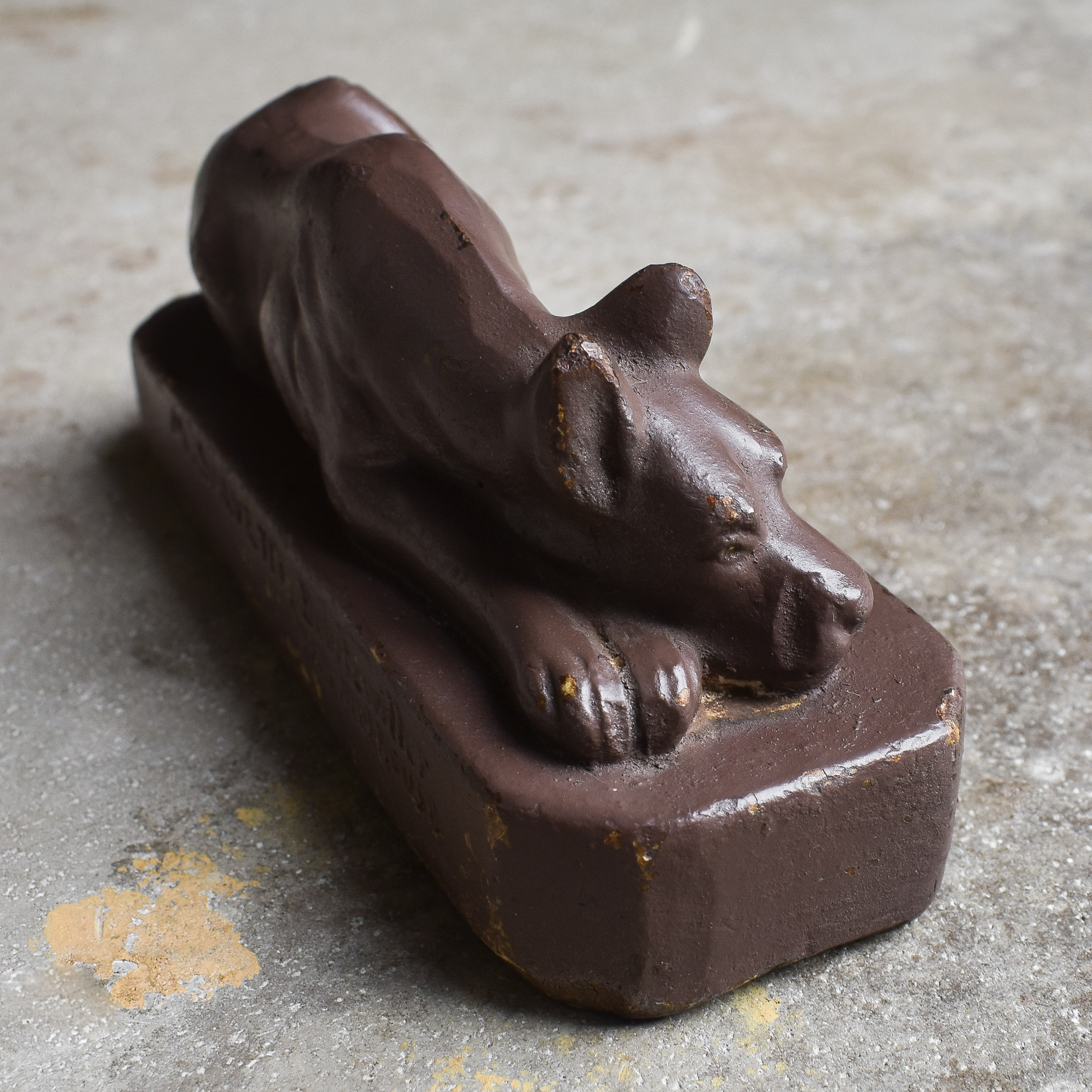 antique-vintage-early-1900s-french-plaster-dog-sculpture-statue-paper-press-brown-desk-cabin-lodge-cottage-decor-hound-patina (1) Antique Vintage Early 1900s French Plaster Dog Hound Sculpture Statue Paper Press Brown Desk Decor Cottage Patina France