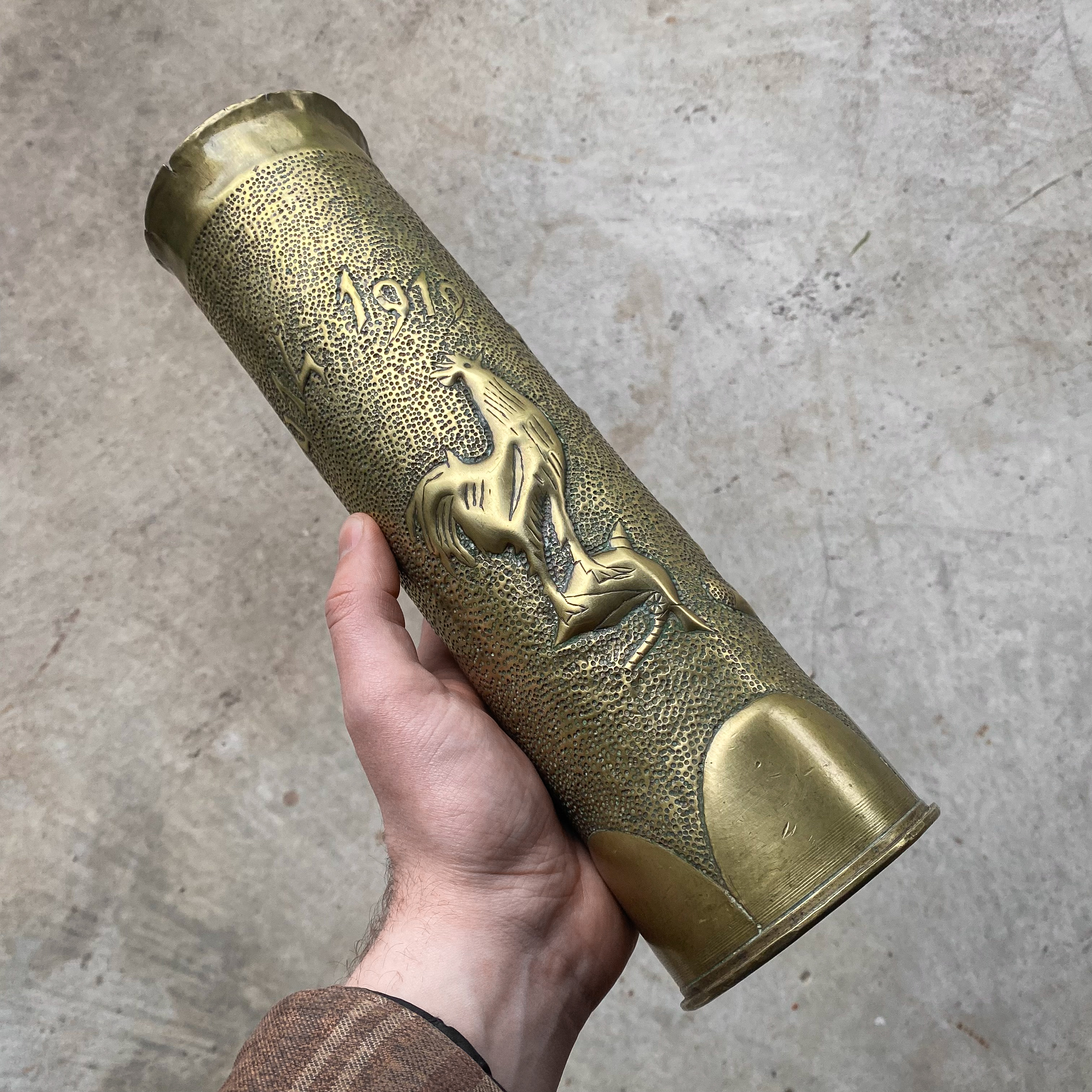 antique-vintage-1910s-WWI-french-trench-art-artillery-shell-rooster-folk-art-militaria-decor-collection-gift (1) Antique Vintage 1917 WWI French Trench Art Artillery Shell Brass Rooster Decor Military Collection Curiosity Gift