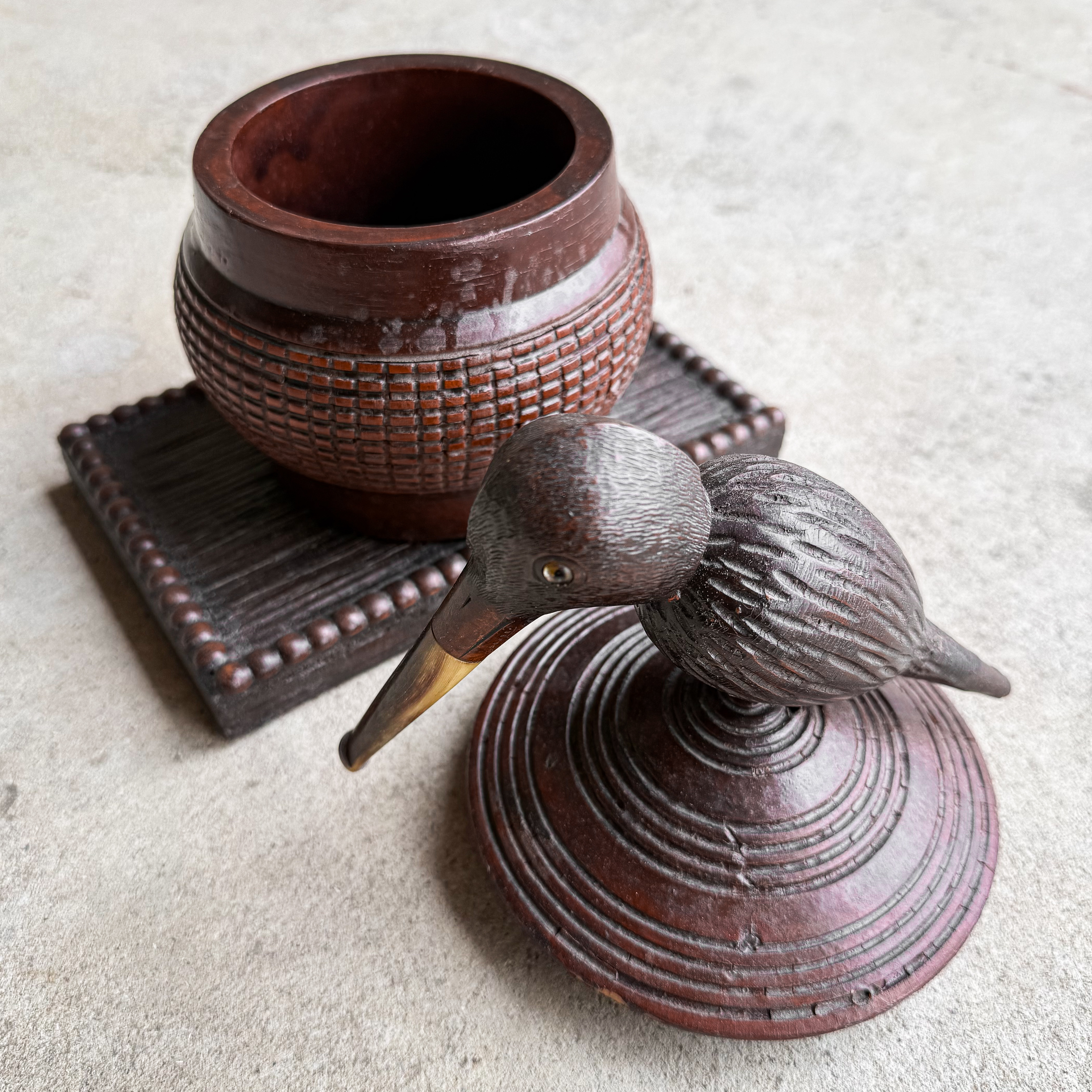 antique-vintage-early-1900s-french-folk-art-tabacco-jar-tabatiere-wood-bird-collection-decor-sculpture-pipe-smoking (1) Antique Vintage Early 1900s French Folk Art Wooden Tobacco Jar Bird Sculpture Pipe Decor Collection