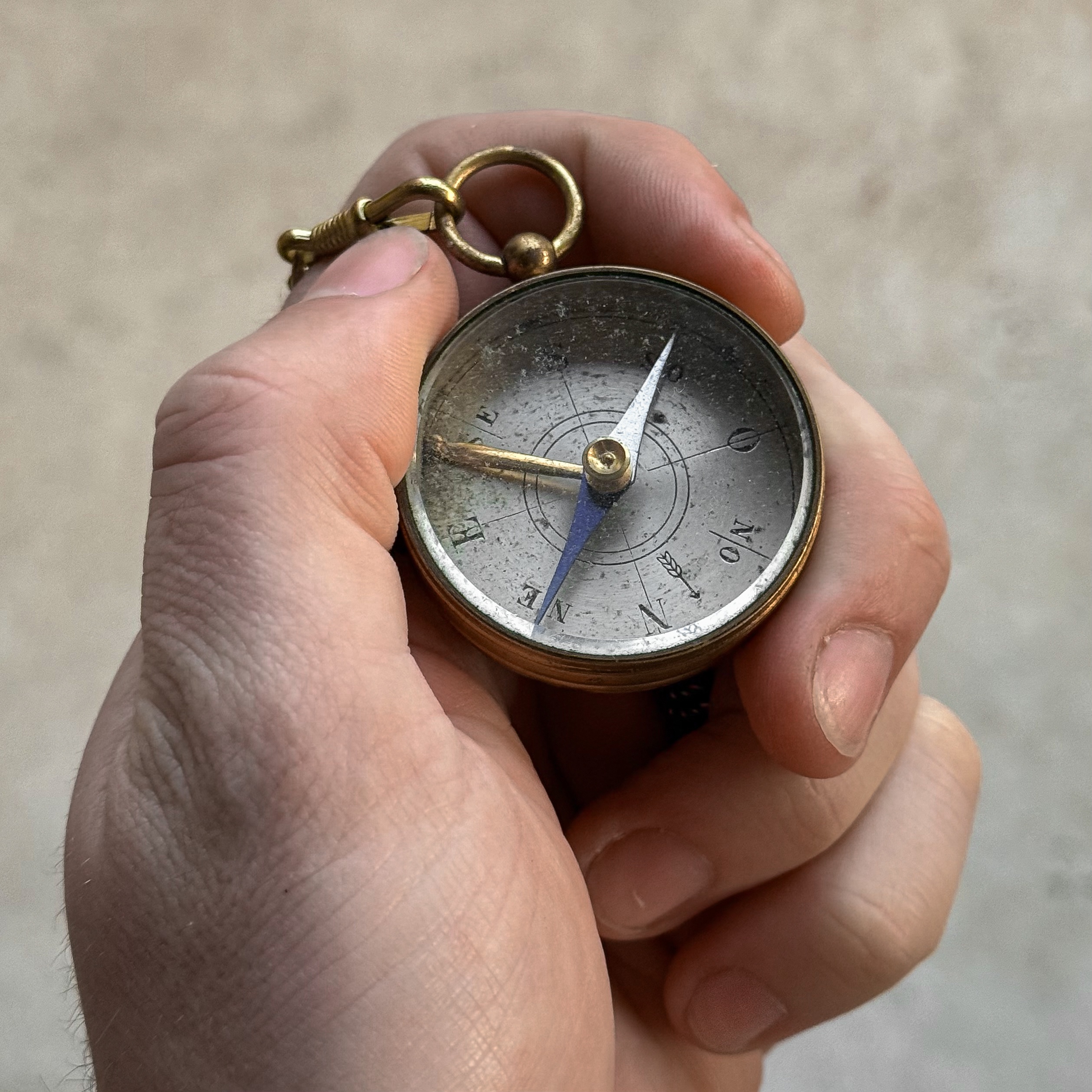 antique-1910s-ww1-french-army-pocket-compass-watch-chain Antique WWI French brass pocket compass with folding cover and watch chain