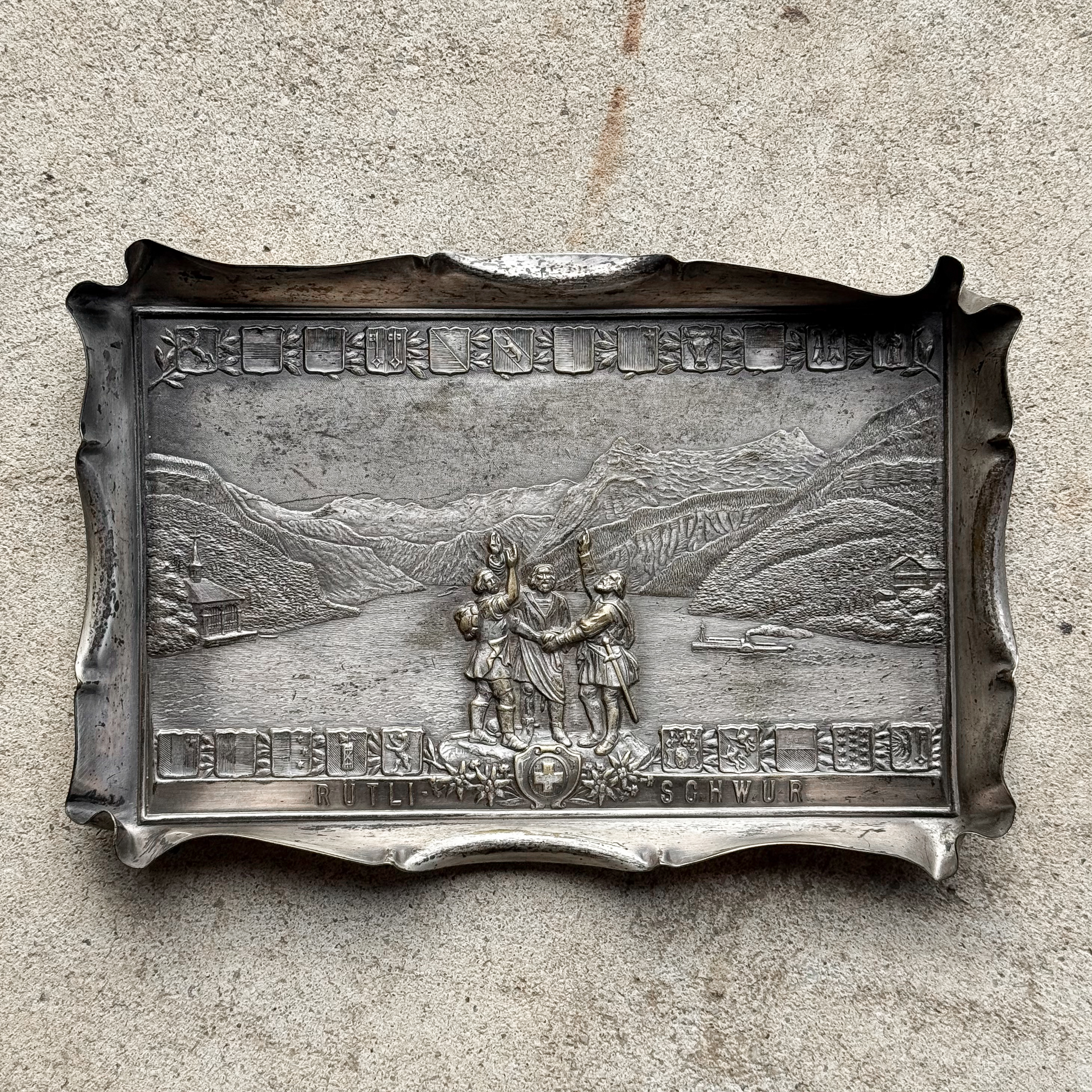 Antique early 1900s Swiss silver-plated trinket dish depicting the Rütli Oath, decorated with the coats of arms of the Swiss cantons.